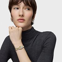 Часы с браслетом из стали