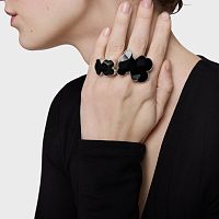 Кольцо из серебра с ониксом