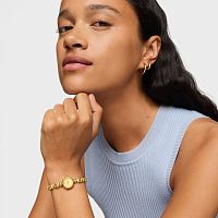 Часы с браслетом из стали