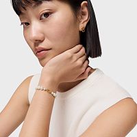 Браслет Hold Oval из золота и жемчуга