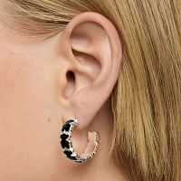 Серьги-креолы из серебра с ониксом