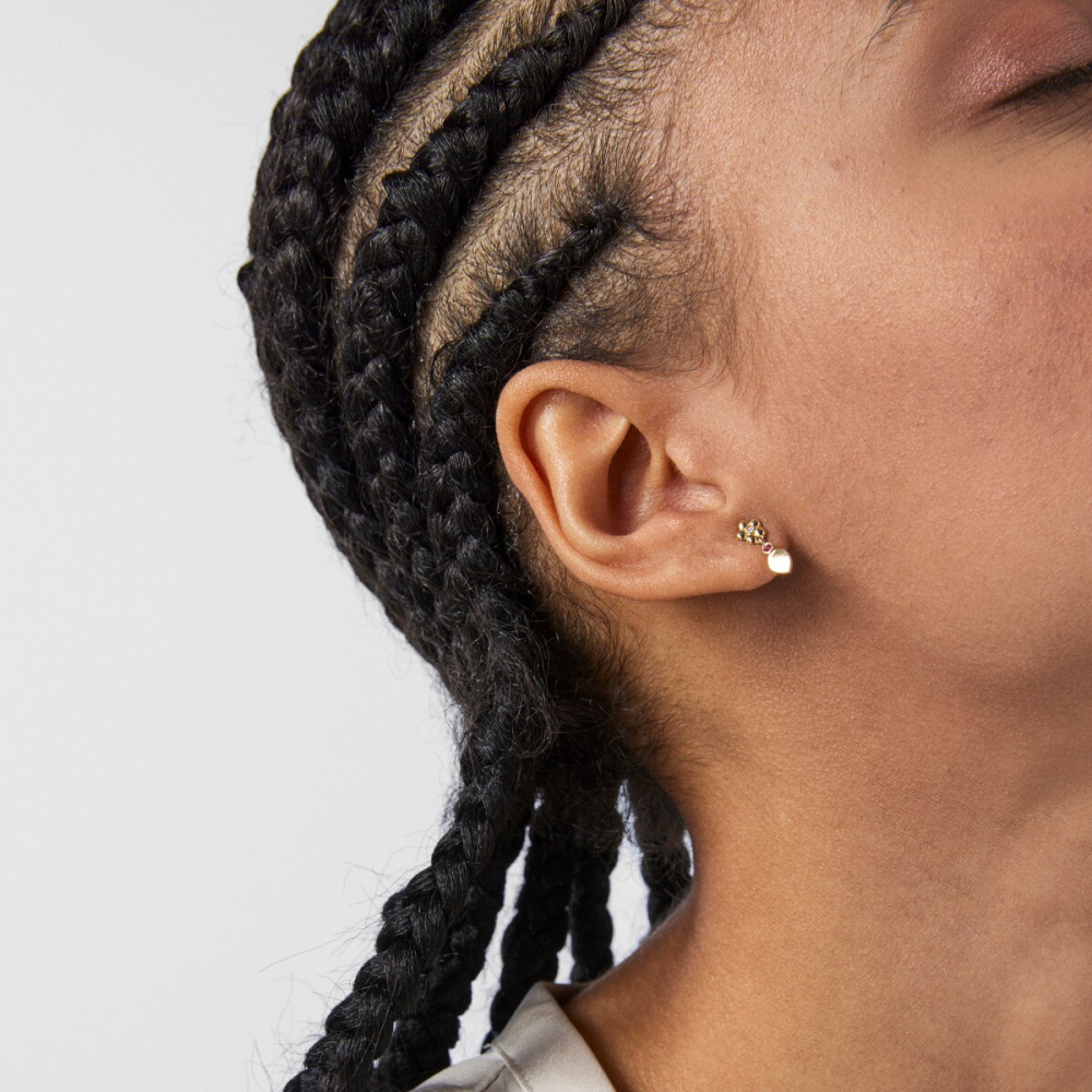 Серьги Fragile Nature из золота с бриллиантами и рубинами фото 5